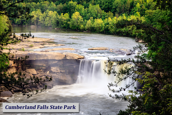 Cumberland Falls Moonbow